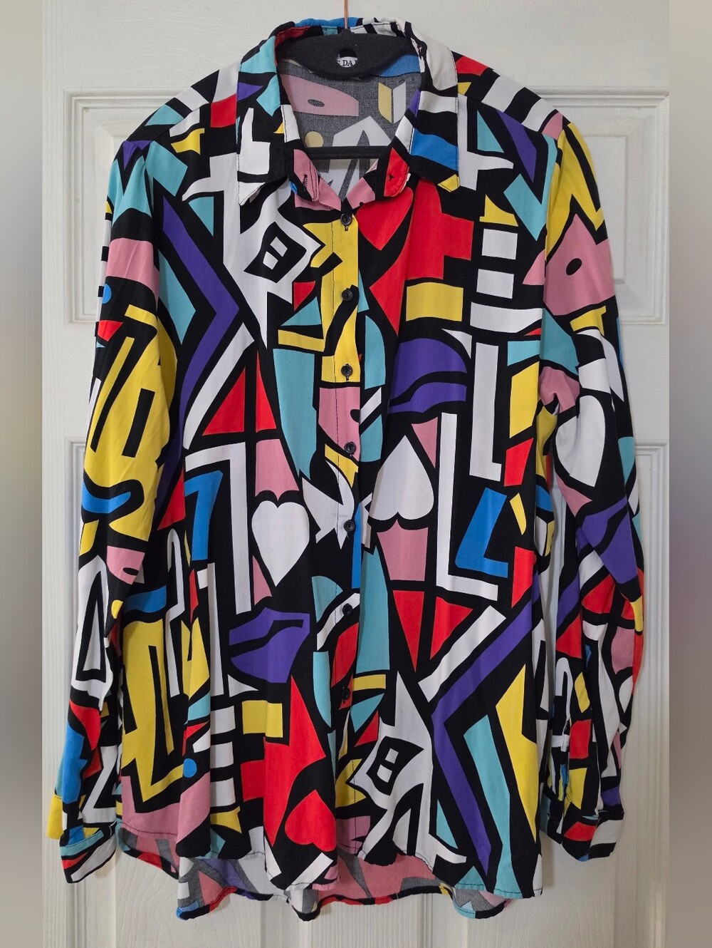 Big Dart Abstract Print Button Down Long Sleeve Shirt